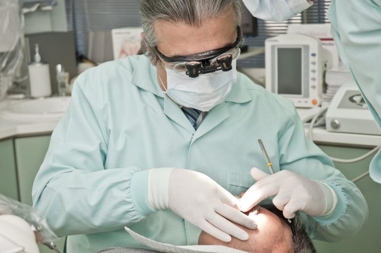Najważniejsze zalety porządnych klinik stomatologicznych